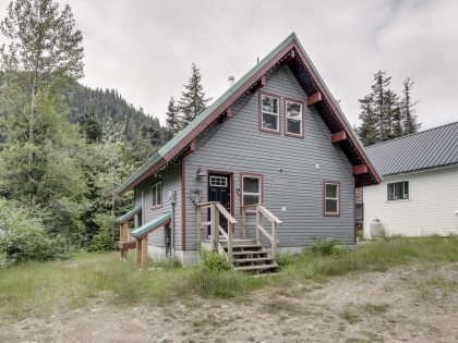 Photo 1 at 46880 Sakwi Creek Road, Hemlock, Mission