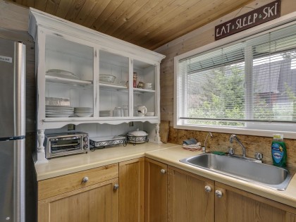 Photo 9 at 46880 Sakwi Creek Road, Hemlock, Mission