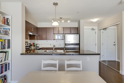 Photo 13 at 327 - 12085 228 Street, East Central, Maple Ridge