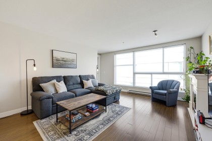 Photo 7 at 327 - 12085 228 Street, East Central, Maple Ridge