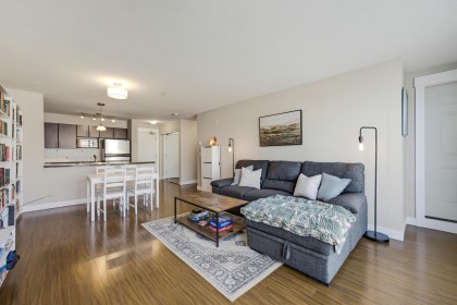Photo 9 at 327 - 12085 228 Street, East Central, Maple Ridge