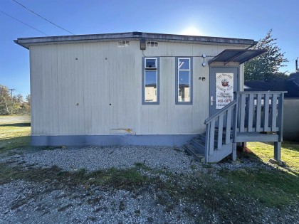 Photo 5 at 11240 206th Street, Southwest Maple Ridge, Maple Ridge