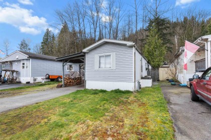 Photo 2 at 15 - 10221 Wilson Street, Stave Falls, Mission