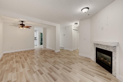 Photo 9 at 9 - 32705 Fraser Crescent, Mission BC, Mission