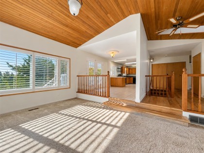 Photo 8 at 33522 Blueberry Drive, Mission BC, Mission