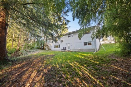 Photo 16 at 12037 208 Street, Northwest Maple Ridge, Maple Ridge