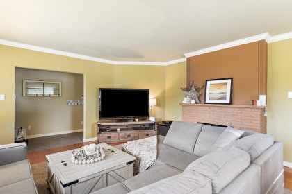 Photo 5 at 21298 River Road, West Central, Maple Ridge