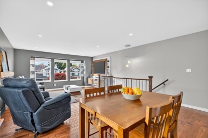Photo 11 at 12272 233a Street, East Central, Maple Ridge