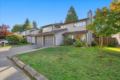 Photo 1 at 19 - 21550 Cherrington Avenue, West Central, Maple Ridge