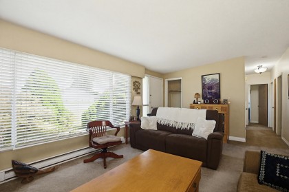 Photo 4 at 11895 230 Street, East Central, Maple Ridge