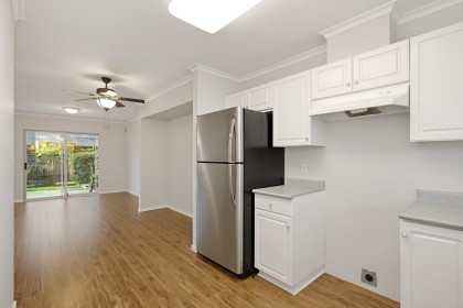 Photo 9 at 32 - 11860 210th Street, Southwest Maple Ridge, Maple Ridge