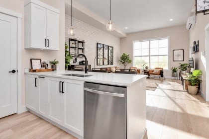 Photo 3 at 510 - 22633 Selkirk Avenue, East Central, Maple Ridge