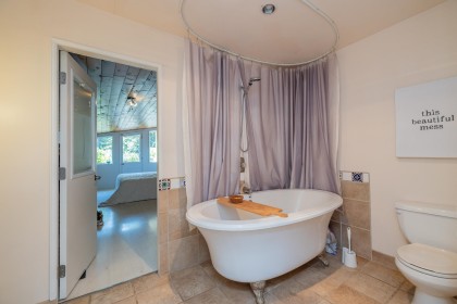 Photo 11 at 23942 Fern Crescent, Silver Valley, Maple Ridge