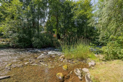 Photo 35 at 23942 Fern Crescent, Silver Valley, Maple Ridge