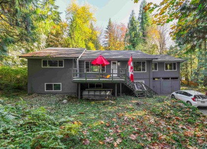 Photo 2 at 12114 Rothsay Street, Northeast, Maple Ridge