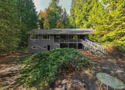 Photo 5 at 12114 Rothsay Street, Northeast, Maple Ridge