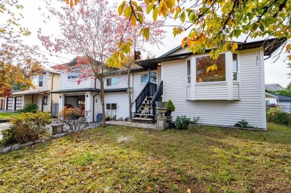 Photo 7 at 11853 Glenhurst Street, Cottonwood MR, Maple Ridge
