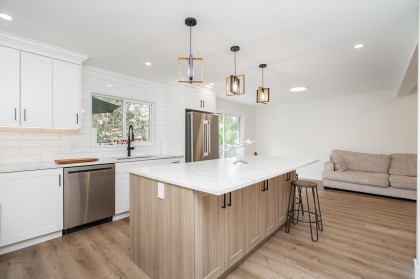 Photo 5 at 11853 Glenhurst Street, Cottonwood MR, Maple Ridge